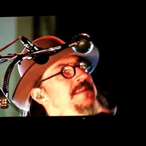 Meet your Posher, Floyd